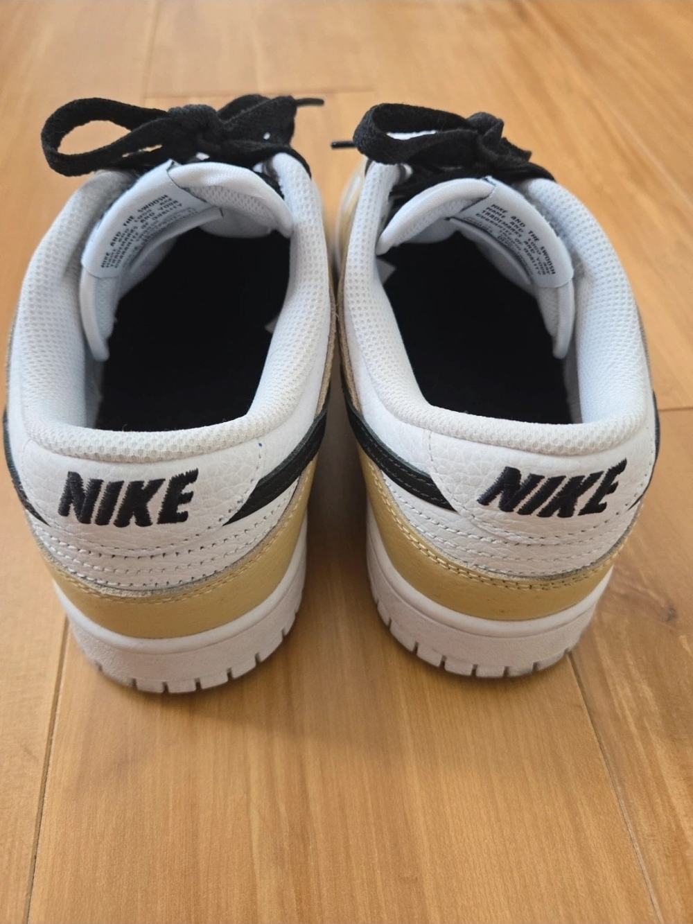 Nike Shoes Size 8
